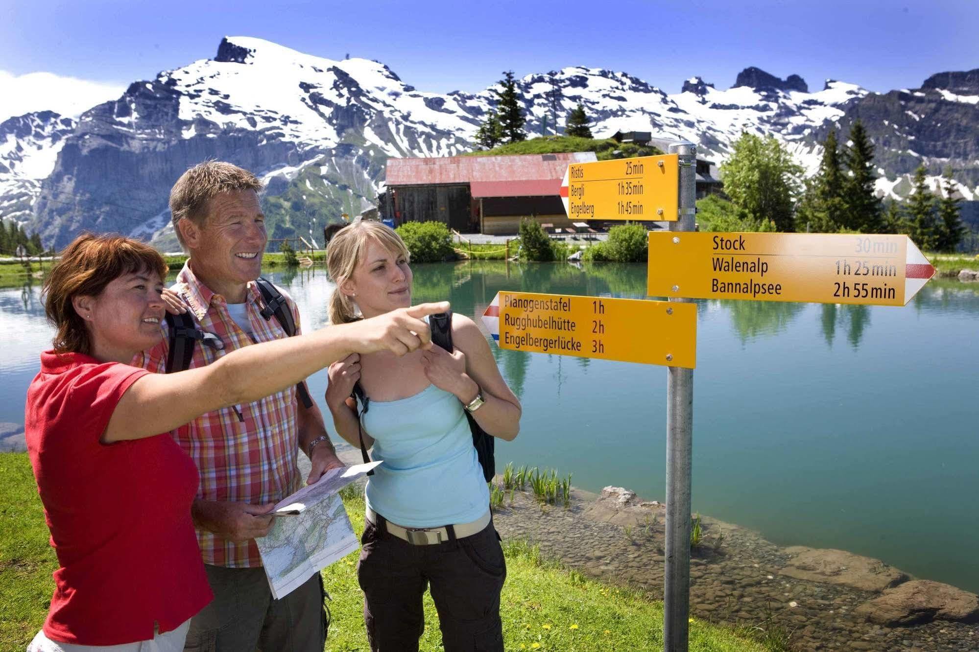 Berglodge Restaurant Ristis Engelberg Eksteriør billede